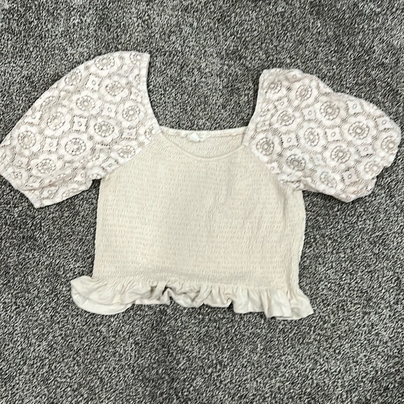 Stitch Fix Mason & Belle Blaze Cropped Eyelet Sleeve Knit Top - Picture 1 of 3